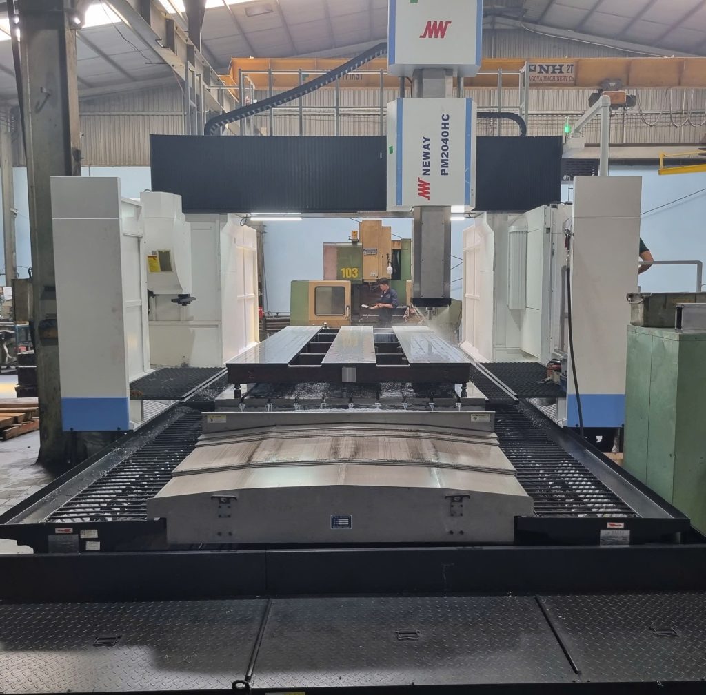 門型マシニングセンター